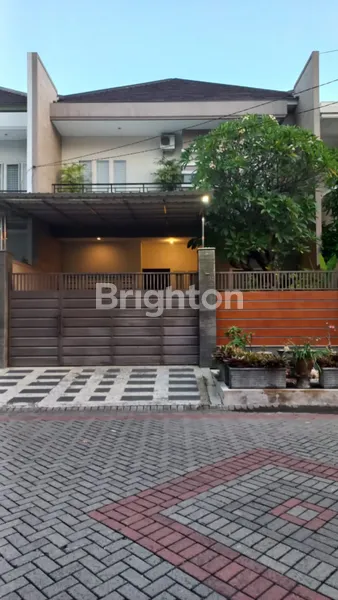 image RUMAH ARAYA MINIMALIS ONE GATE SYSTEM DEKAT MERR (1)