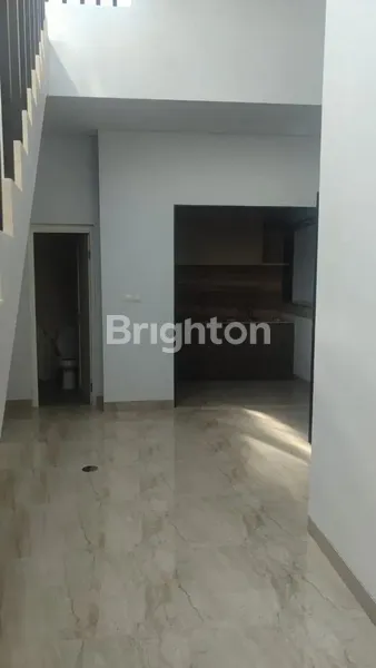 image RUMAH MINIMALIS CENTRAL PARK GUNUNG ANYAR STRATEGIS DEKAT UPN (3)