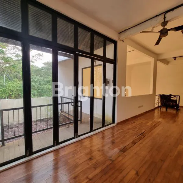 image THE GREEN BSD (6)