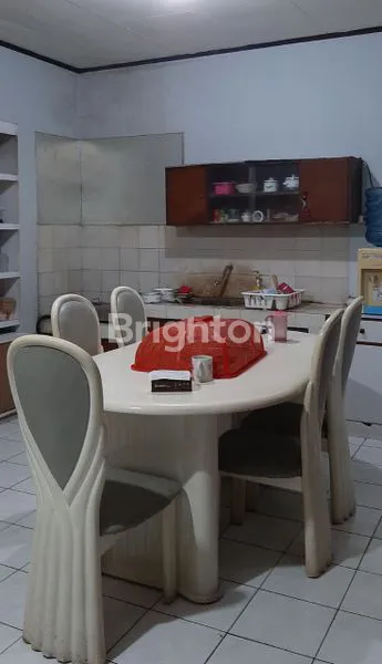 image RUKO 2,5 LANTAI DI LOKASI SUPER STRATEGIS - INVESTASI USAHA SEMPURNA (4)