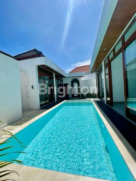 image VILLA CANGGU SEWA TAHUNAN  (1)