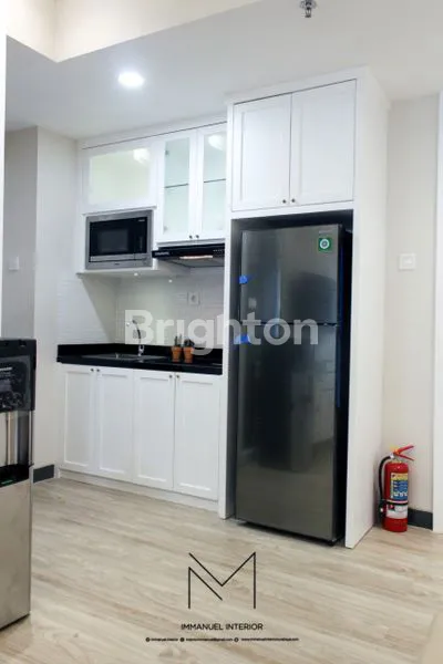image BARU GRESS MEWAH APARTEMEN BENSON FULL FURNISHED (6)