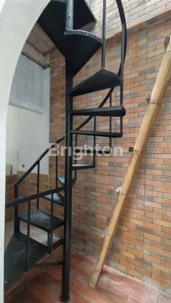 image RUMAH BARU TAMAN RATU DALAM KOMPLEK (4)