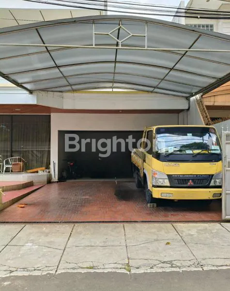 image RUMAH MEWAH BANGUNAN KOKOH DI TOMANG, BANGUNAN 2 LANTAI. (7)