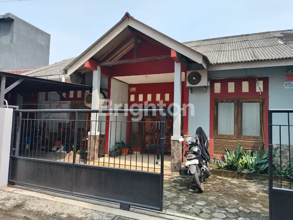 RUMAH DI JATI MELATI, PONDOK MELATI, SHM, BISA NEGO, SIAP HUNI SHM, LT: 187, LB: 160, 3+1 KT, 2 KM AKSESMOBIL, DEKAT TOL, NYAMAN, AMAN, BERSIH DAN BEBAS BANJIR DI JATI MELATI, PONDOK MELATI, KOTA BEKASI