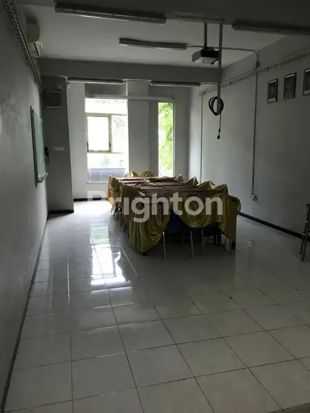 image DISEWAKAN RUKO 4LT KETINTANG COCOK USAHA/KANTOR STRATEGIS (3)