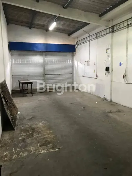 image DISEWAKAN RUKO 4LT KETINTANG COCOK USAHA/KANTOR STRATEGIS (5)