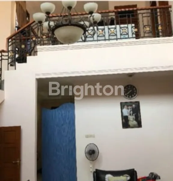 image DHARMAHUSADA 2 LANTAI SIAP HUNI TENGAH KOTA DEKAT GALAXY MALL (4)