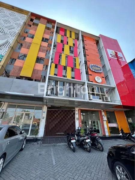 image RUKO 4 LANTAI RAYA MASTRIP COCOK USAHA STRATEGIS DEKAT TOL GUNUNGSARI (1)