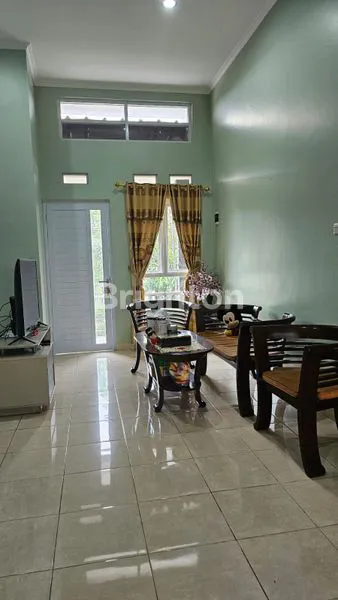 image DI JUAL RUMAH SIAP HUNI BARU SUDAH RENOVASI, 15 MENIT KE SENTUL CITY AEON MALL, 20 MENIT KE STASIUN BOJONG GEDE, 10 MENIT KE TOL JAGORAWI (5)