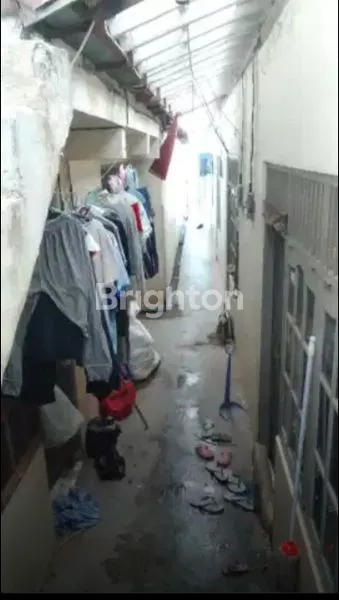 image KONTRAKAN 9 PINTU AKTIF DEKAT JALAN JUANDA DEPOK (8)