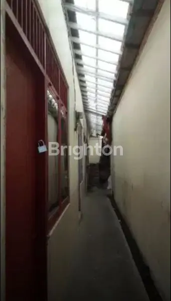 image KONTRAKAN 9 PINTU AKTIF DEKAT JALAN JUANDA DEPOK (6)