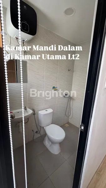 image RUMAH HOOK, FULL FURNISH 2 LANTAI, LOKASI DEKAT PAKUWON CITY, SURABAYA TIMUR (6)