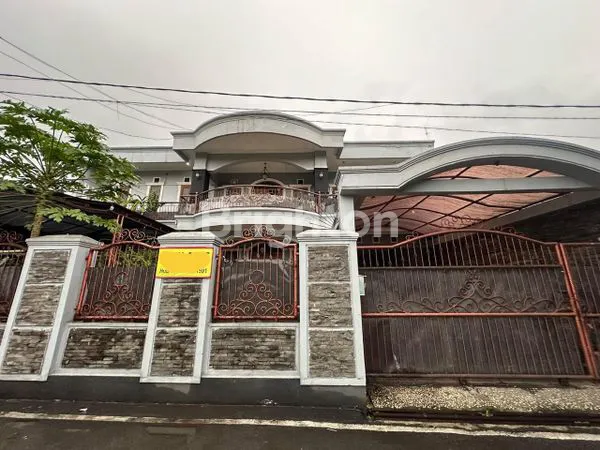 image RUMAH SIAP HUNI 2 LT LOKASI STRATEGIS DI PUSAT KOTA CIMAHI (7)