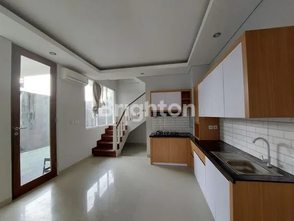 image DIJUAL RUMAH WITH POOL NUSA DUA AREA (3)