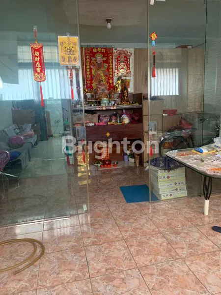 image RUMAH SIAP HUNI COCOK BUAT USAHA JELAMBAR BARAT (8)