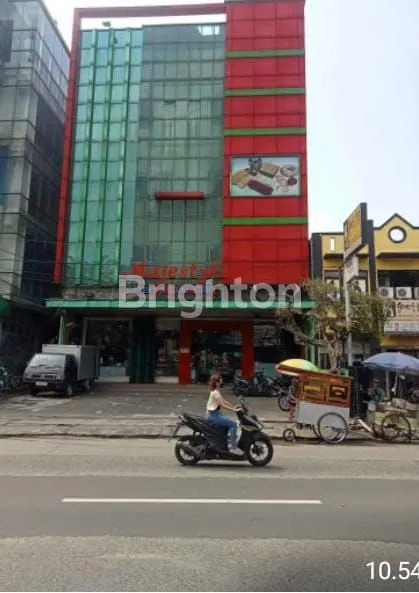 RUKO 4 LANTAI PREMIUM DI JATIWARINGIN - COCOK UNTUK USAHA & BANK