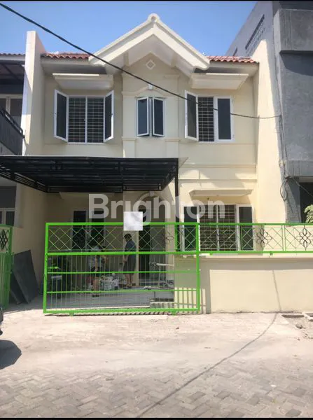 image RUMAH DI PERUMAHAN GRAHA INDAH KEBONSARI SURABAYA (1)
