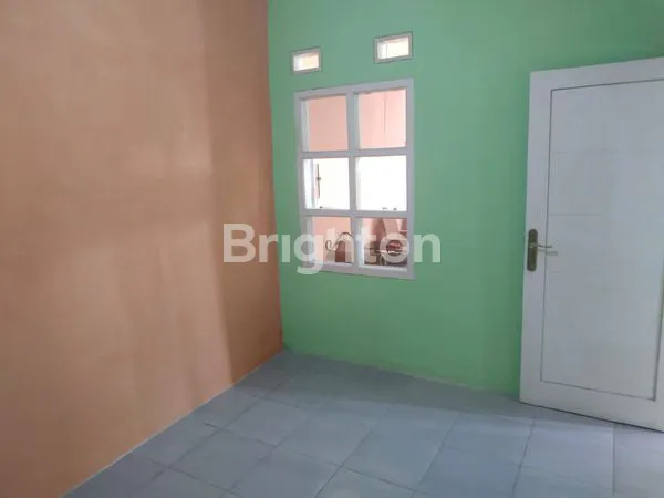 image RUMAH SIAP HUNI DI PERUM CIOMAS PERMAI BOGOR, DEKAT PUSAT KOTA BOGOR, 20 MENIT KE STASIUN BOGOR, AKSES KE KAMPUS IPB DRAMAGA (8)