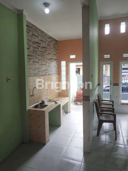 image DI JUAL RUMAH SIAP HUNI DI PERUM CIOMAS PERMAI, HANYA 20 MENIT KE STASIUN BOGOR, DEKAT DENGAN PUSAT KOTA BOGOR, 5 MENIT KE PUSKESMAS CIOMAS (7)