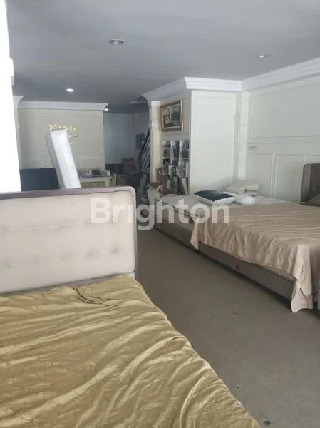 image RUKO 3UNIT NYAMBUNG SEMUAKOMPLEK WONOKITRI MAYJEN SUNGKONO (3)