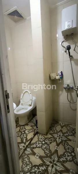 image RUMAH FULL FURNISHED LINGKUNGAN AMAN DAN NYAMAN DI CLUSTER EQUATOR SENTUL CITY (8)