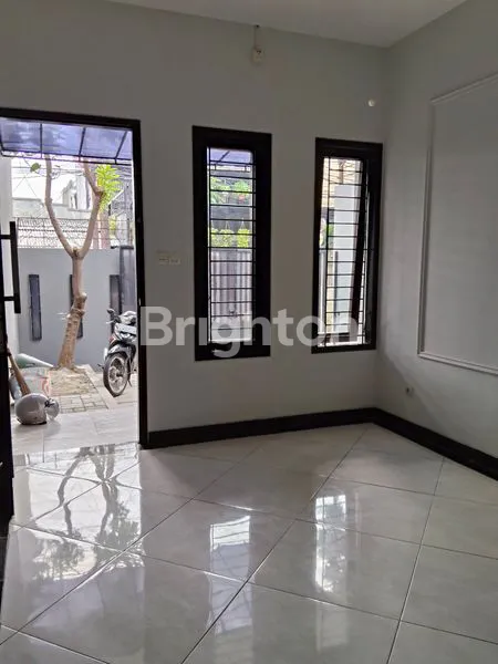 image RUMAH CANTIK STRATEGIS DI ANTASARI (2)