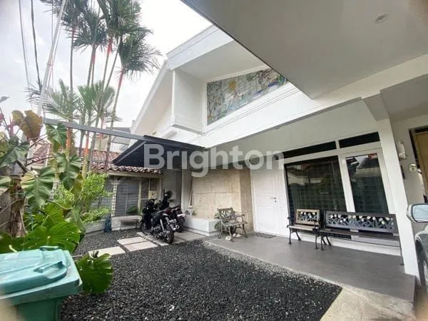 image RUMAH MEWAH JALAN RANCAMANYAR GATOTSUBROTO (1)