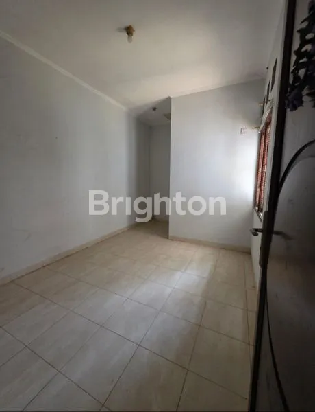 image RUMAH AKSES DEKAT STASIUN KERETA DI DEPOK (7)