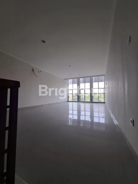 image RUKO 3 LANTAI DI COMMPARK , KOTA  WISATA (5)