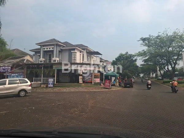 image RUMAH HOEK MEWAH LT 369M² DI BOULEVARD SALZBURG, KOTA WISATA (1)