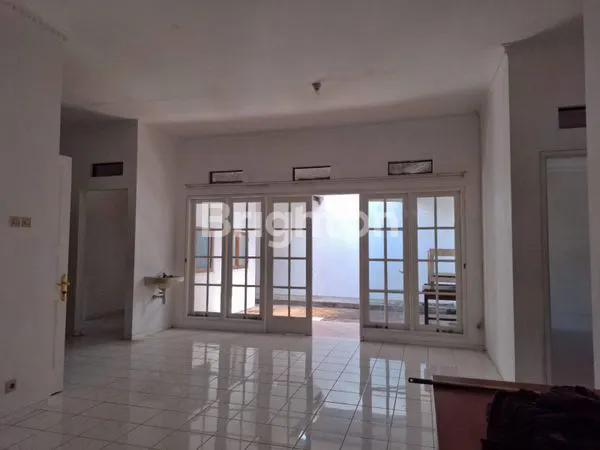 image RUMAH DI ARAYA MALANG (3)