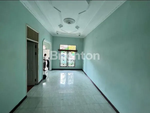 image RUMAH LUAS 5 KAMAR TIDUR,  10 MENIT MENUJU BIGMALL (2)