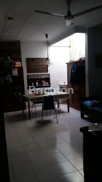 image RUMAH LAYAK HUNI DEKAT KAMPUS STEI RAWAMANGUN STRATEGIS EKONOMIS JUAL SEGERA (4)