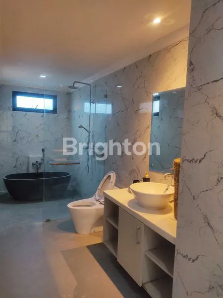 image VILLA MEWAH 2 LANTAI DI PANTAI NYANYI DENGAN PRIVATE POOL, FULLY FURNISHED (7)