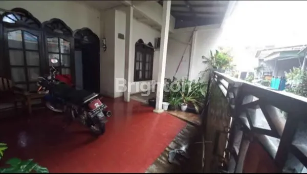 image RUMAH STRATEGIS SIAP HUNI RAGUNAN BARAT JAKARTA SELATAN (2)