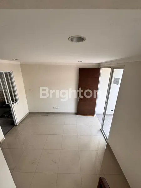 image RUMAH SIAP HUNI AMAN NYAMAN BAGUS DEKAT KE TOL JATIKARYA 1,35 M (NEGO) CITRA GRAN CIBUBUR (4)