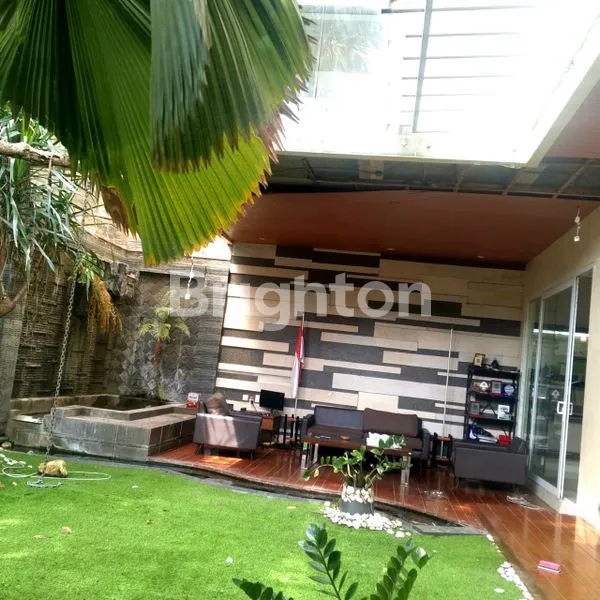 image RUMAH 2 LANTAI DI BOULEVARD PERMATA JINGGA LOWOKWARU MALANG (5)