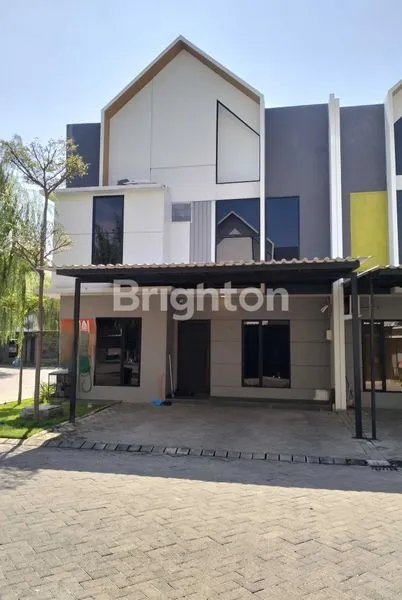 image RUMAH HOOK, FULL FURNISH 2 LANTAI, LOKASI DEKAT PAKUWON CITY, SURABAYA TIMUR (7)