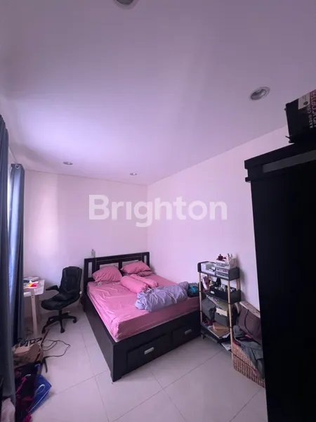 image RUMAH SIAP HUNI FULL FURNISHED ASRI NYAMAN SEJUK TENANG AMAN 2,7 M (NEGO) DALAM CLUSTER CITRA GRAN CIBUBUR  (7)