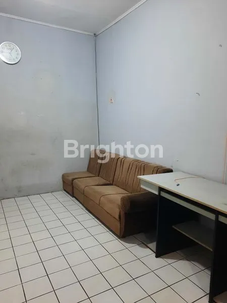 image RUMAH SEMI FURNISH SIAP HUNI DI PUSAT KOTA CIMAHI DEKAT FASILITAS (2)