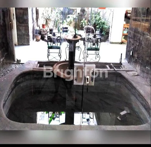 image RUMAH MEWAH LOKASI STRATEGIS ONE GATE SYSTEM SURABAYA BARAT DEKAT TOL SATELIT, MAYJEN SUNGKONO, HR MUHAMMAD (5)