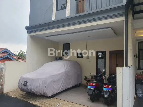 image RUMAH JAKARTA SELATAN TURUN HARGA JADI 1,7M LOKASI STRATEGIS JAGAKARSA (1)