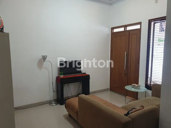 image RUMAH JAKARTA SELATAN TURUN HARGA JADI 1,7M LOKASI STRATEGIS JAGAKARSA (8)