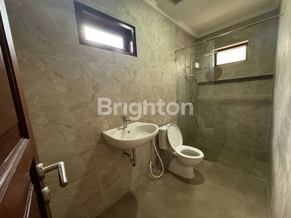 image RUMAH NYAMAN DALAM CLUSTER SEMINYAK ONE GATE (8)