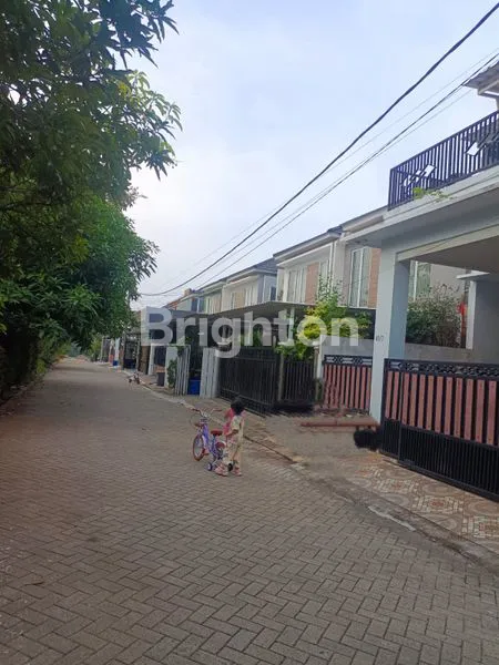 image RUMAH FULL FURNISHED GDC (2)