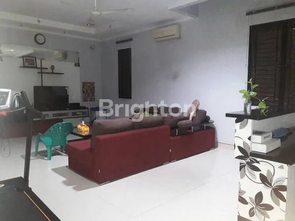 image RUMAH BESAR SIAP HUNI MINIM RENOVASI DI PLUIT  (2)