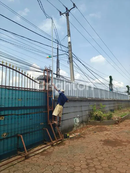 image DISEWAKAN LAHAN KOSONG PLUS RUMAH DI SETU JAKARTA (5)