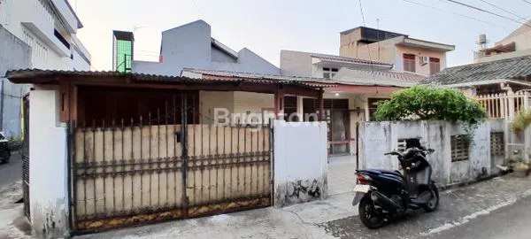 image RUMAH TUA SIAP BANGUN ULANG DI BOJONG INDAH, JAKARTA BARAT (1)