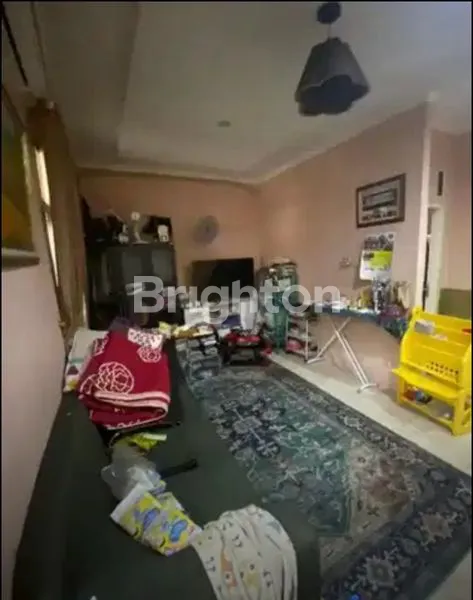 image RUMAH 2 LANTAI DI MUSTIKA JAYA BEKASI TIMUR (5)